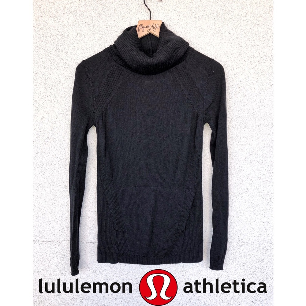 LULULEMON ATHLETICA | Soft Turtleneck Sweater